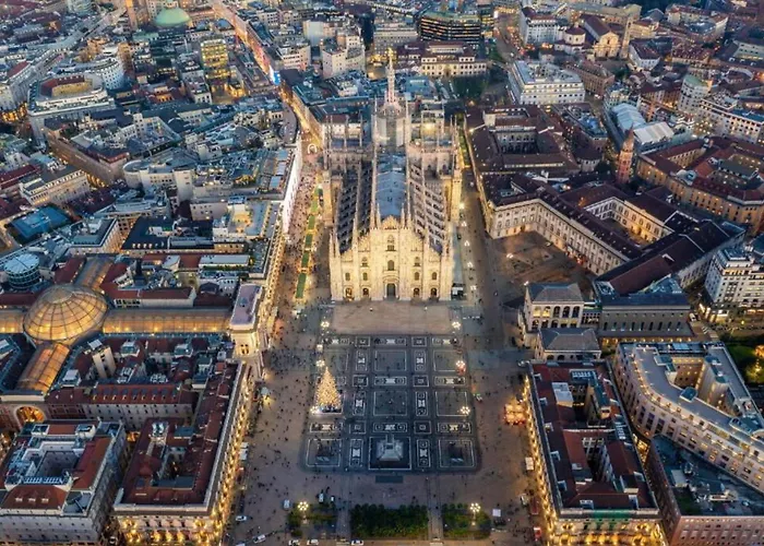 Duomo-Fiera - Five Stars ese Style By Halldis